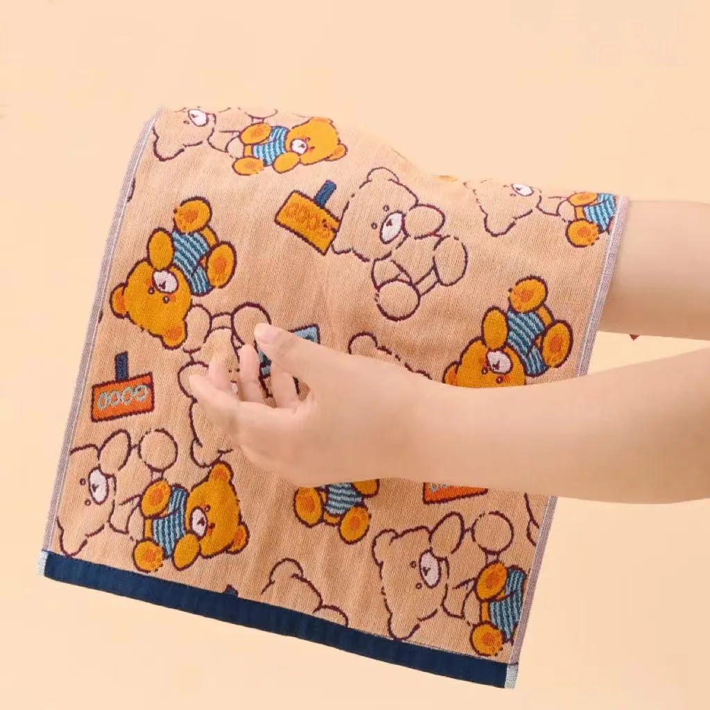 1-piece pack of pure cotton gauze square face towel, cute and soft for home use, lint-free