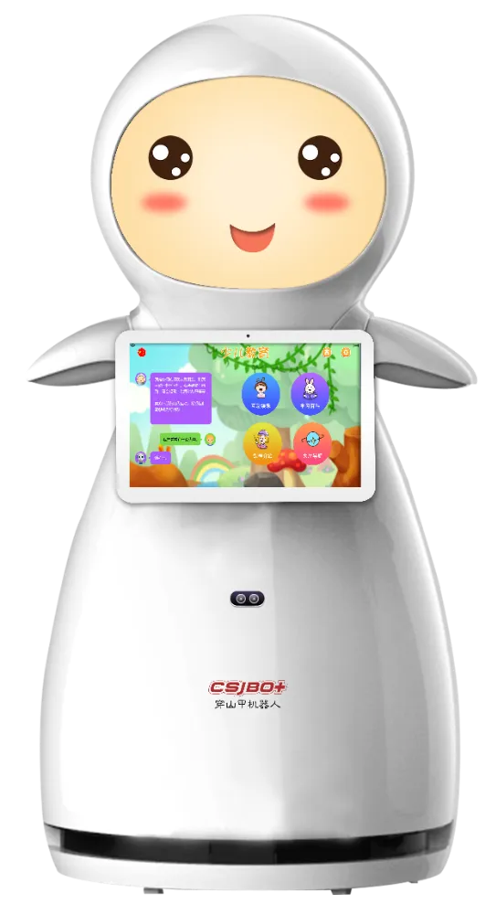 Xiaoxue welcomes guests.jpeg